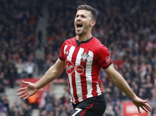 Shane Long trở thành cầu thủ ghi bàn thắng nhanh nhất Ngoại Hạng Anh