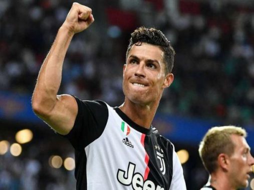 Tin bóng đá chiều 14/7: Cuộc đua Chiếc giày vàng Châu Âu CR7 bứt tốc