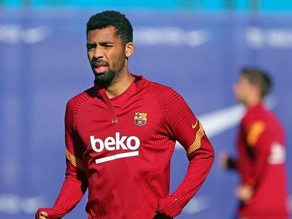 Tin thể thao sáng 2/7: Barca chấm dứt hợp đồng với hàng hớ