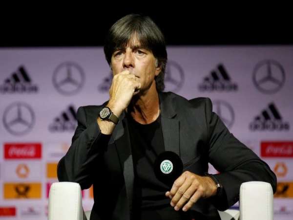 Huấn luyện viên Joachim Löw