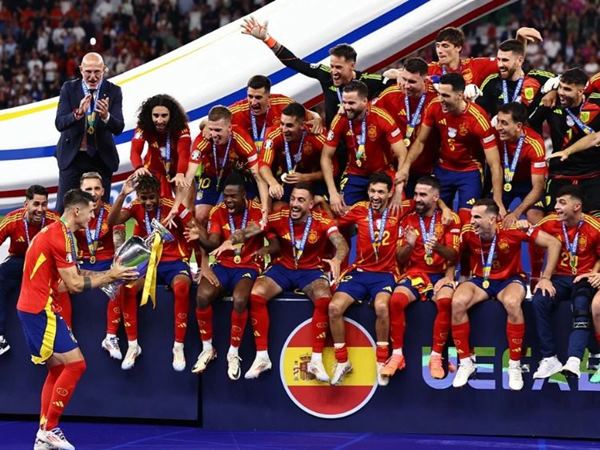 Những thống kê thú vị về các nhà vô địch Euro