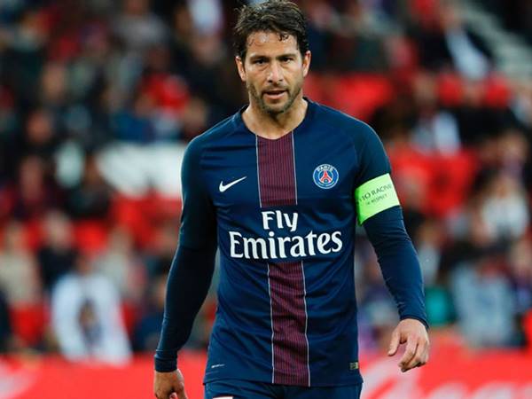 Những hậu vệ cánh trái PSG vĩ đại nhất làng túc cầu